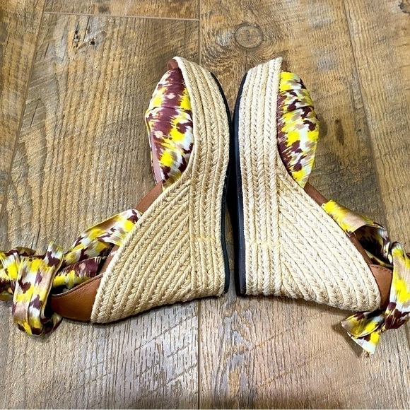 Ugg Australia Lucianna Platform Sandals Women’s Size 5.5 - Picture 7 of 10